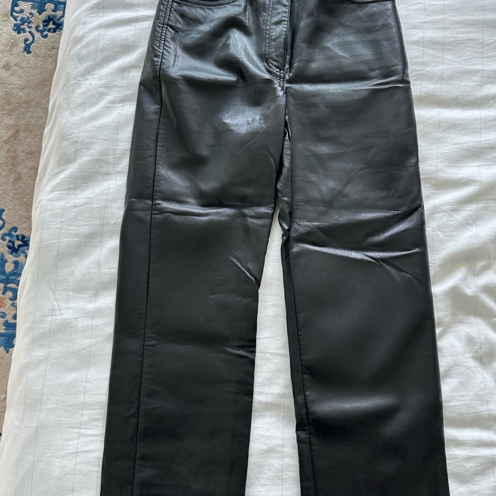 Aritzia - Wilfred Black Faux Leather Pants
